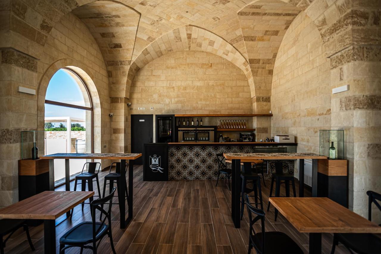 Masseria Torleanzi Wine Relais Сан-Пьетро-Вернотико Экстерьер фото
