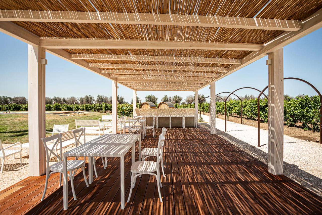 Masseria Torleanzi Wine Relais Сан-Пьетро-Вернотико Экстерьер фото